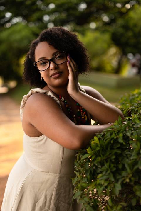 As melhores ideias e inspirações criativas de fotos de ensaio de 15 anos registradas por fotógrafos profissionais de eventos da empresa Criativus Foto e Vídeo no Mirante do Saboó em São Roque'