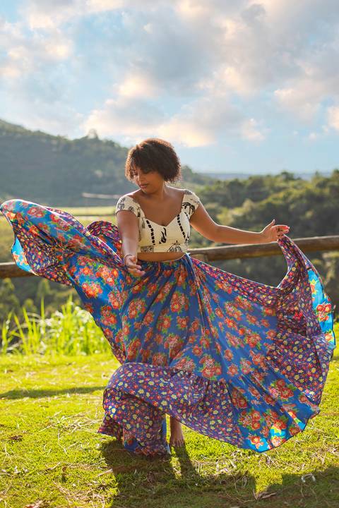 As melhores ideias e inspirações criativas de fotos de ensaio de 15 anos registradas por fotógrafos profissionais de eventos da empresa Criativus Foto e Vídeo no Mirante do Saboó em São Roque'