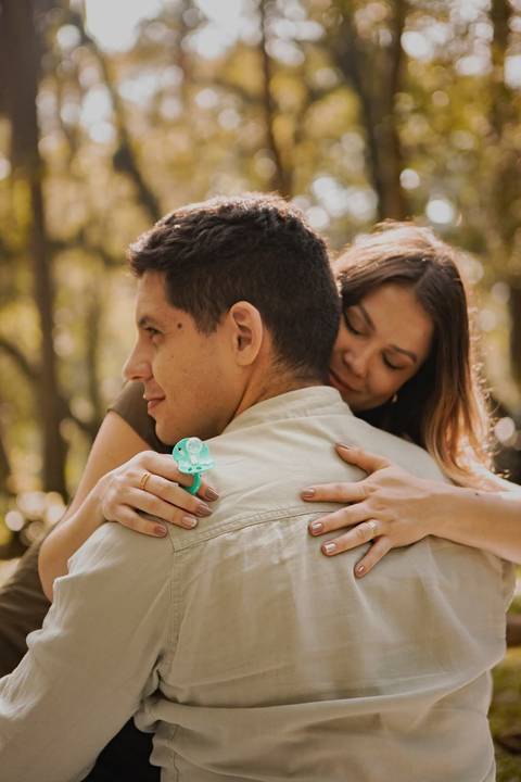 As melhores ideias e inspirações criativas de fotos de ensaio de gestante registradas por fotógrafos profissionais de eventos da empresa Criativus Foto e Vídeo no Parque do Ibirapuera'