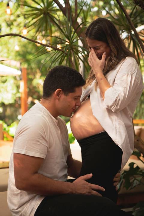 As melhores ideias e inspirações criativas de fotos de ensaio de gestante registradas por fotógrafos profissionais de eventos da empresa Criativus Foto e Vídeo no Parque do Ibirapuera'