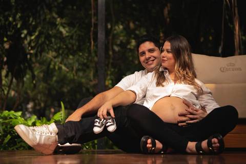 As melhores ideias e inspirações criativas de fotos de ensaio de gestante registradas por fotógrafos profissionais de eventos da empresa Criativus Foto e Vídeo no Parque do Ibirapuera'