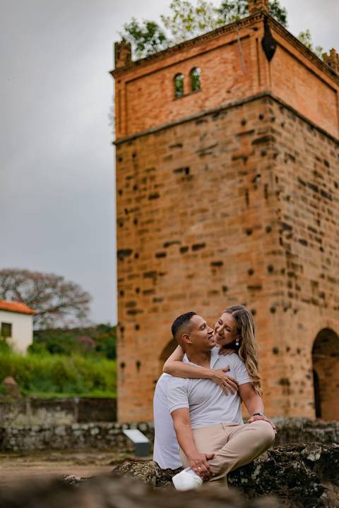As melhores ideias e inspirações criativas de fotos de ensaio pré casamento registradas por fotógrafos profissionais de eventos da empresa Criativus Foto e Vídeo na Fazenda Ipanema '