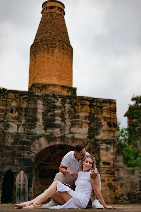 As melhores ideias e inspirações criativas de fotos de ensaio pré casamento registradas por fotógrafos profissionais de eventos da empresa Criativus Foto e Vídeo na Fazenda Ipanema '