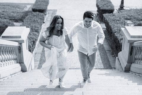 As melhores ideias e inspirações criativas de fotos de ensaio pré casamento registradas por fotógrafos profissionais de eventos da empresa Criativus Foto e Vídeo no Museu do Ipiranga'