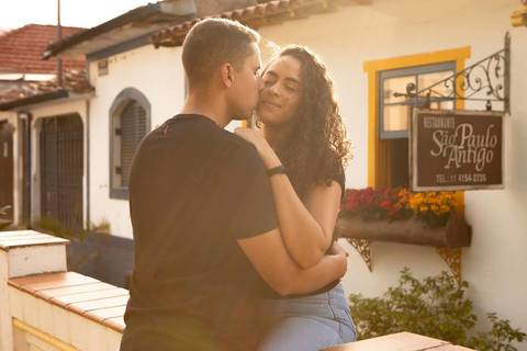 As melhores ideias e inspirações criativas de fotos de ensaio pré casamento registradas por fotógrafos profissionais de eventos da empresa Criativus Foto e Vídeo na cidade de Santana de Parnaíba '