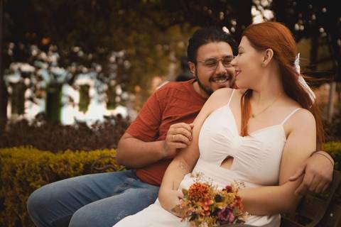 As melhores ideias e inspirações criativas de fotos de ensaio pré casamento registradas por fotógrafos profissionais de eventos da empresa Criativus Foto e Vídeo na cidade de Santana de Parnaíba'