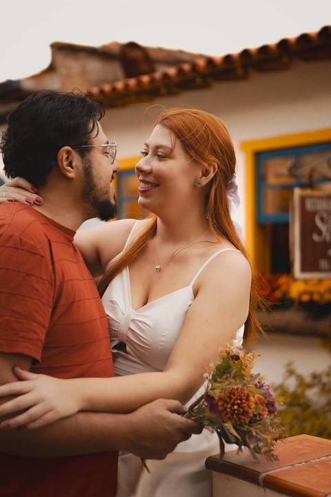As melhores ideias e inspirações criativas de fotos de ensaio pré casamento registradas por fotógrafos profissionais de eventos da empresa Criativus Foto e Vídeo na cidade de Santana de Parnaíba'