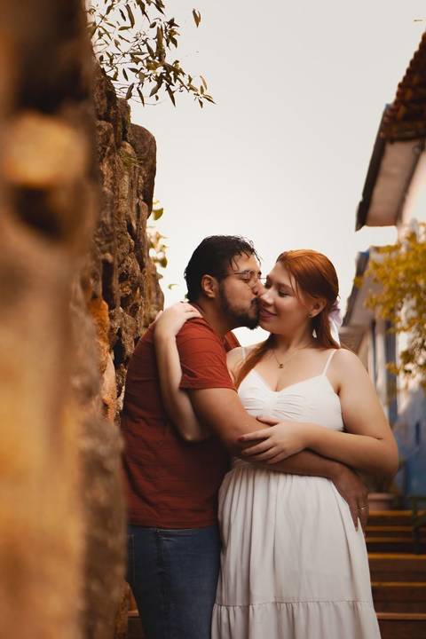 As melhores ideias e inspirações criativas de fotos de ensaio pré casamento registradas por fotógrafos profissionais de eventos da empresa Criativus Foto e Vídeo na cidade de Santana de Parnaíba'