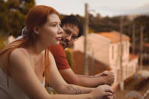 As melhores ideias e inspirações criativas de fotos de ensaio pré casamento registradas por fotógrafos profissionais de eventos da empresa Criativus Foto e Vídeo na cidade de Santana de Parnaíba'