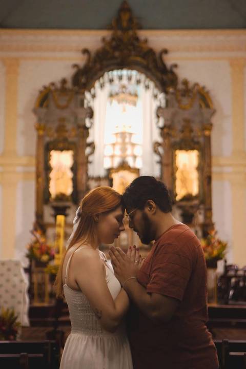As melhores ideias e inspirações criativas de fotos de ensaio pré casamento registradas por fotógrafos profissionais de eventos da empresa Criativus Foto e Vídeo na cidade de Santana de Parnaíba'