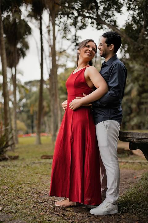 As melhores ideias e inspirações criativas de fotos de ensaio pré casamento registradas por fotógrafos profissionais de eventos da empresa Criativus Foto e Vídeo no  Jardim Botânico '