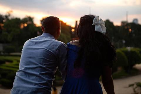 As melhores ideias e inspirações criativas de fotos de ensaio pré casamento registradas por fotógrafos profissionais de eventos da empresa Criativus Foto e Vídeo no Museu do Ipiranga'