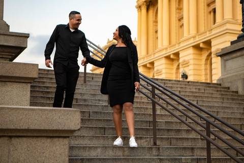 As melhores ideias e inspirações criativas de fotos de ensaio pré casamento registradas por fotógrafos profissionais de eventos da empresa Criativus Foto e Vídeo no Museu do Ipiranga'