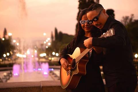 As melhores ideias e inspirações criativas de fotos de ensaio pré casamento registradas por fotógrafos profissionais de eventos da empresa Criativus Foto e Vídeo no Museu do Ipiranga'