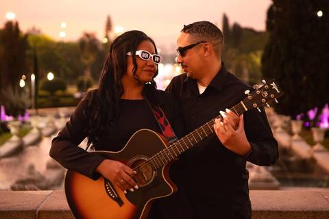 As melhores ideias e inspirações criativas de fotos de ensaio pré casamento registradas por fotógrafos profissionais de eventos da empresa Criativus Foto e Vídeo no Museu do Ipiranga'