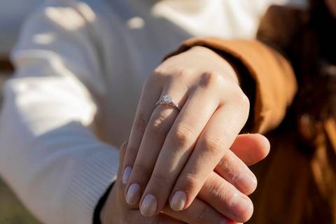 As melhores ideias e inspirações criativas de fotos de pedido de casamento em Campos do Jordão'