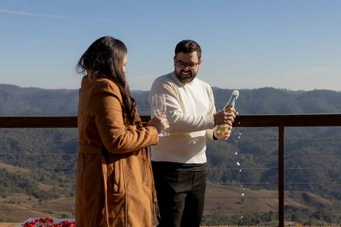 As melhores ideias e inspirações criativas de fotos de pedido de casamento em Campos do Jordão'
