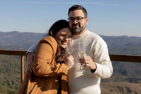 As melhores ideias e inspirações criativas de fotos de pedido de casamento em Campos do Jordão'