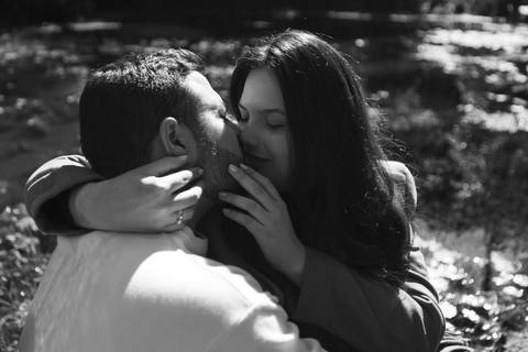 As melhores ideias e inspirações criativas de fotos de pedido de casamento em Campos do Jordão'