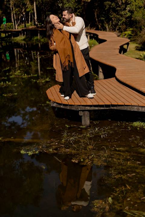 As melhores ideias e inspirações criativas de fotos de pedido de casamento em Campos do Jordão'