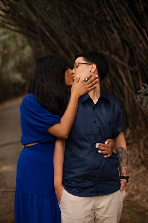 As melhores ideias e inspirações criativas de fotos de ensaio pré wedding homoafetivo no Jardim Botânico '