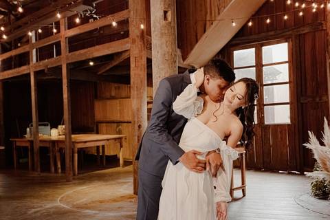As melhores ideias e inspirações criativas de fotos de casamento registradas por fotógrafos profissionais de eventos da empresa Criativus Foto e Vídeo no Espaço Villa Mandacaru '