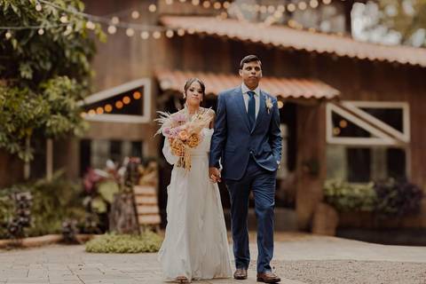 As melhores ideias e inspirações criativas de fotos de casamento registradas por fotógrafos profissionais de eventos da empresa Criativus Foto e Vídeo no Espaço Villa Mandacaru '