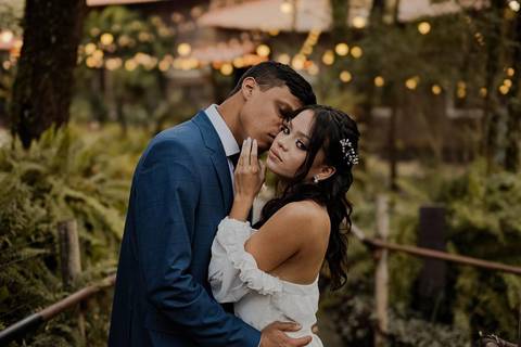 As melhores ideias e inspirações criativas de fotos de casamento registradas por fotógrafos profissionais de eventos da empresa Criativus Foto e Vídeo no Espaço Villa Mandacaru '