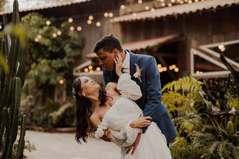 As melhores ideias e inspirações criativas de fotos de casamento registradas por fotógrafos profissionais de eventos da empresa Criativus Foto e Vídeo no Espaço Villa Mandacaru '