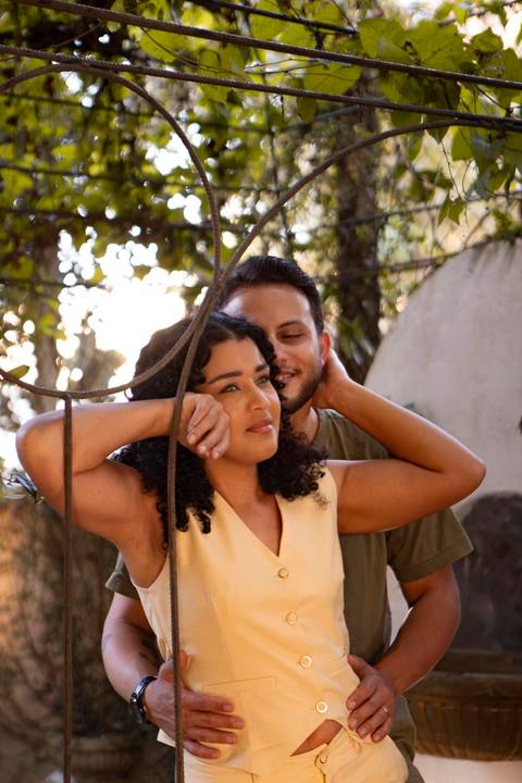 As melhores ideias e inspirações criativas de fotos de ensaio pré casamento registradas por fotógrafos profissionais de eventos da empresa Criativus Foto e Vídeo na cidade de Santana de Parnaíba '