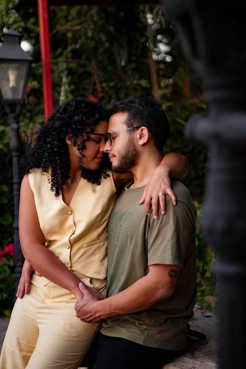 As melhores ideias e inspirações criativas de fotos de ensaio pré casamento registradas por fotógrafos profissionais de eventos da empresa Criativus Foto e Vídeo na cidade de Santana de Parnaíba '