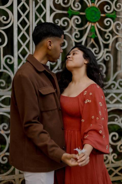 As melhores ideias e inspirações criativas de fotos de ensaio pré casamento registradas por fotógrafos profissionais de eventos da empresa Criativus Foto e Vídeo no  Jardim Botânico'