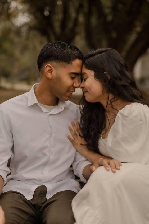 As melhores ideias e inspirações criativas de fotos de ensaio pré casamento registradas por fotógrafos profissionais de eventos da empresa Criativus Foto e Vídeo no  Jardim Botânico'