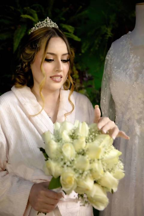 - As melhores ideias e inspirações criativas de fotos de casamento registradas por fotógrafos profissionais de eventos da empresa Criativus Foto e Vídeo no salão Urban Luxury Hair Spa'