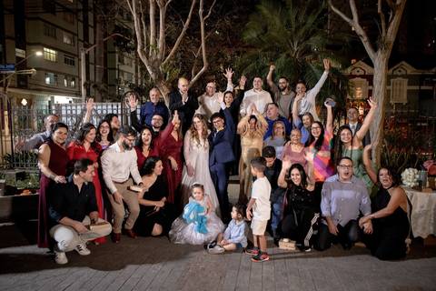 As melhores ideias e inspirações criativas de fotos de casamento registradas por fotógrafos profissionais de eventos da empresa Criativus Foto e Vídeo na Paróquia São José do Ipiranga'