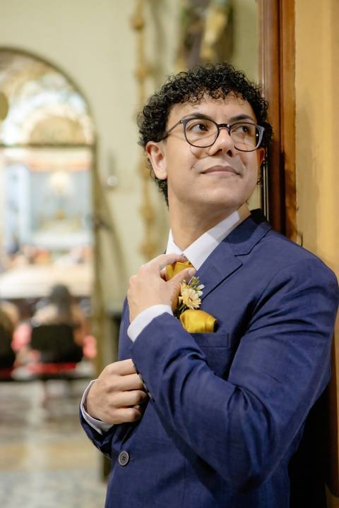 As melhores ideias e inspirações criativas de fotos de casamento registradas por fotógrafos profissionais de eventos da empresa Criativus Foto e Vídeo na Paróquia São José do Ipiranga'