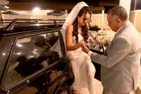 As melhores ideias e inspirações criativas de fotos de casamento registradas por fotógrafos profissionais de eventos da empresa Criativus Foto e Vídeo no Espaço Villa Borghese II'