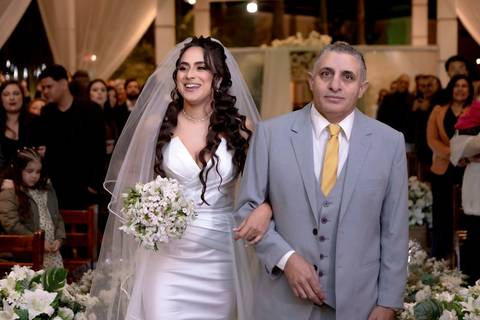 As melhores ideias e inspirações criativas de fotos de casamento registradas por fotógrafos profissionais de eventos da empresa Criativus Foto e Vídeo no Espaço Villa Borghese II'