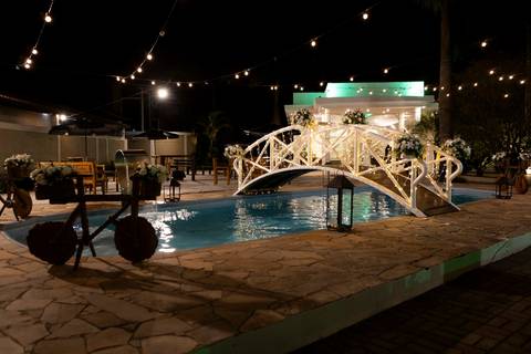 As melhores ideias e inspirações criativas de fotos de casamento registradas por fotógrafos profissionais de eventos da empresa Criativus Foto e Vídeo no Espaço Villa Borghese II'