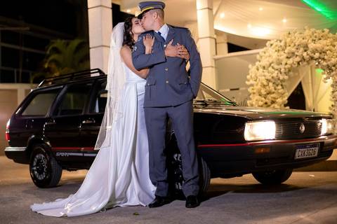 As melhores ideias e inspirações criativas de fotos de casamento registradas por fotógrafos profissionais de eventos da empresa Criativus Foto e Vídeo no Espaço Villa Borghese II'