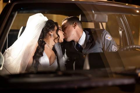 As melhores ideias e inspirações criativas de fotos de casamento registradas por fotógrafos profissionais de eventos da empresa Criativus Foto e Vídeo no Espaço Villa Borghese II'