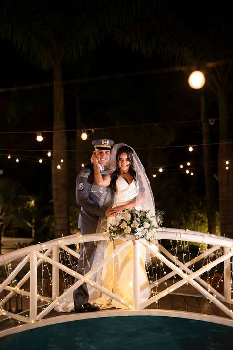 As melhores ideias e inspirações criativas de fotos de casamento registradas por fotógrafos profissionais de eventos da empresa Criativus Foto e Vídeo no Espaço Villa Borghese II'