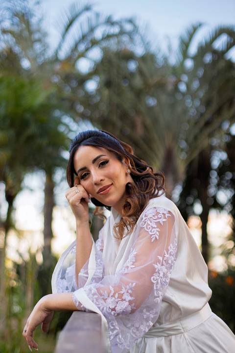 As melhores ideias e inspirações criativas de fotos de casamento registradas por fotógrafos profissionais de eventos da empresa Criativus Foto e Vídeo no Condomínio em Alphaville'