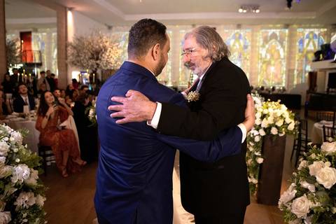 As melhores ideias e inspirações criativas de fotos de casamento registradas por fotógrafos profissionais de eventos da empresa Criativus Foto e Vídeo no Espaço Santini '