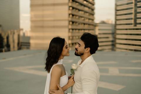 As melhores ideias e inspirações criativas de fotos de casamento registradas por fotógrafos profissionais de eventos da empresa Criativus Foto e Vídeo no Heliponto em São Paulo'