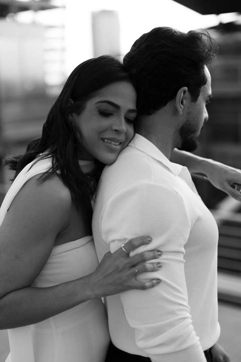 As melhores ideias e inspirações criativas de fotos de casamento registradas por fotógrafos profissionais de eventos da empresa Criativus Foto e Vídeo no Heliponto em São Paulo'