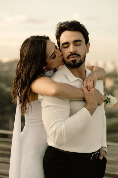 As melhores ideias e inspirações criativas de fotos de casamento registradas por fotógrafos profissionais de eventos da empresa Criativus Foto e Vídeo no Heliponto em São Paulo'