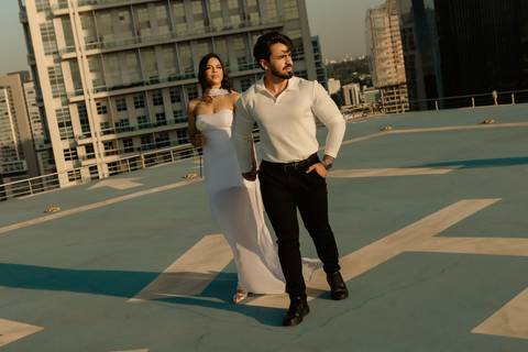 As melhores ideias e inspirações criativas de fotos de casamento registradas por fotógrafos profissionais de eventos da empresa Criativus Foto e Vídeo no Heliponto em São Paulo'