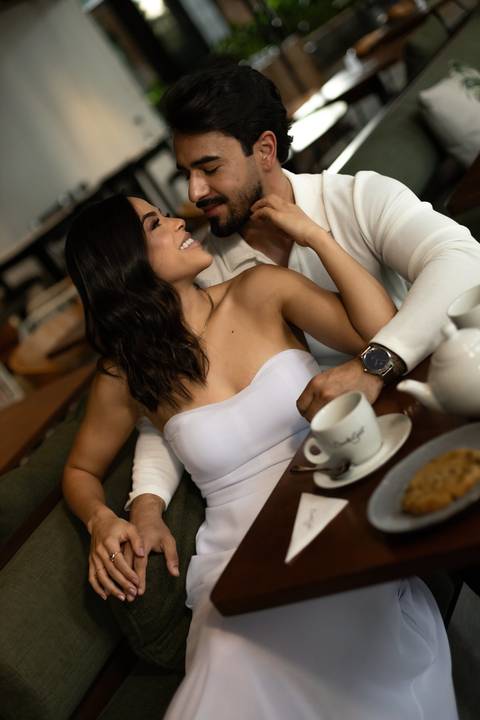 As melhores ideias e inspirações criativas de fotos de casamento registradas por fotógrafos profissionais de eventos da empresa Criativus Foto e Vídeo feito em no Santo Café em São Paulo'