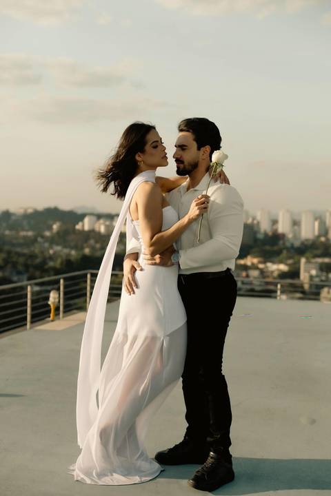 As melhores ideias e inspirações criativas de fotos de casamento registradas por fotógrafos profissionais de eventos da empresa Criativus Foto e Vídeo no Heliponto em São Paulo'